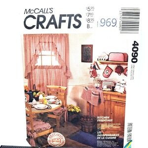 McCalls 4090 Kitchen Essentials Sewing Pattern Uncut Vintage 1970s Home Decor